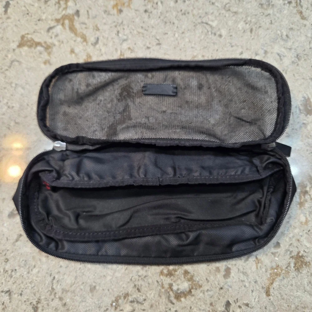 Tumi Black Ballistic Nylon Mesh Travel Accessory Pouch Organizer Bag Sm